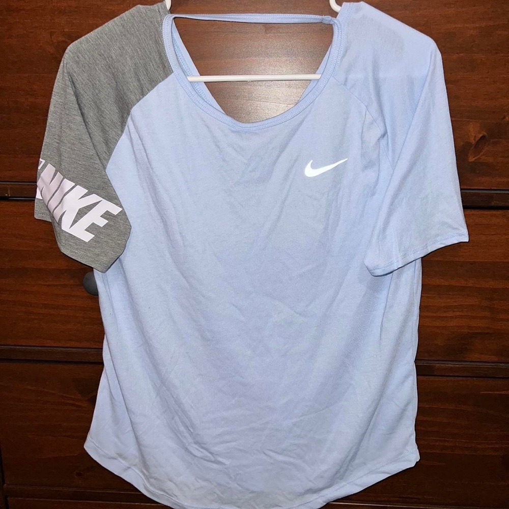 Women’s Nike running/athletic Shirt
